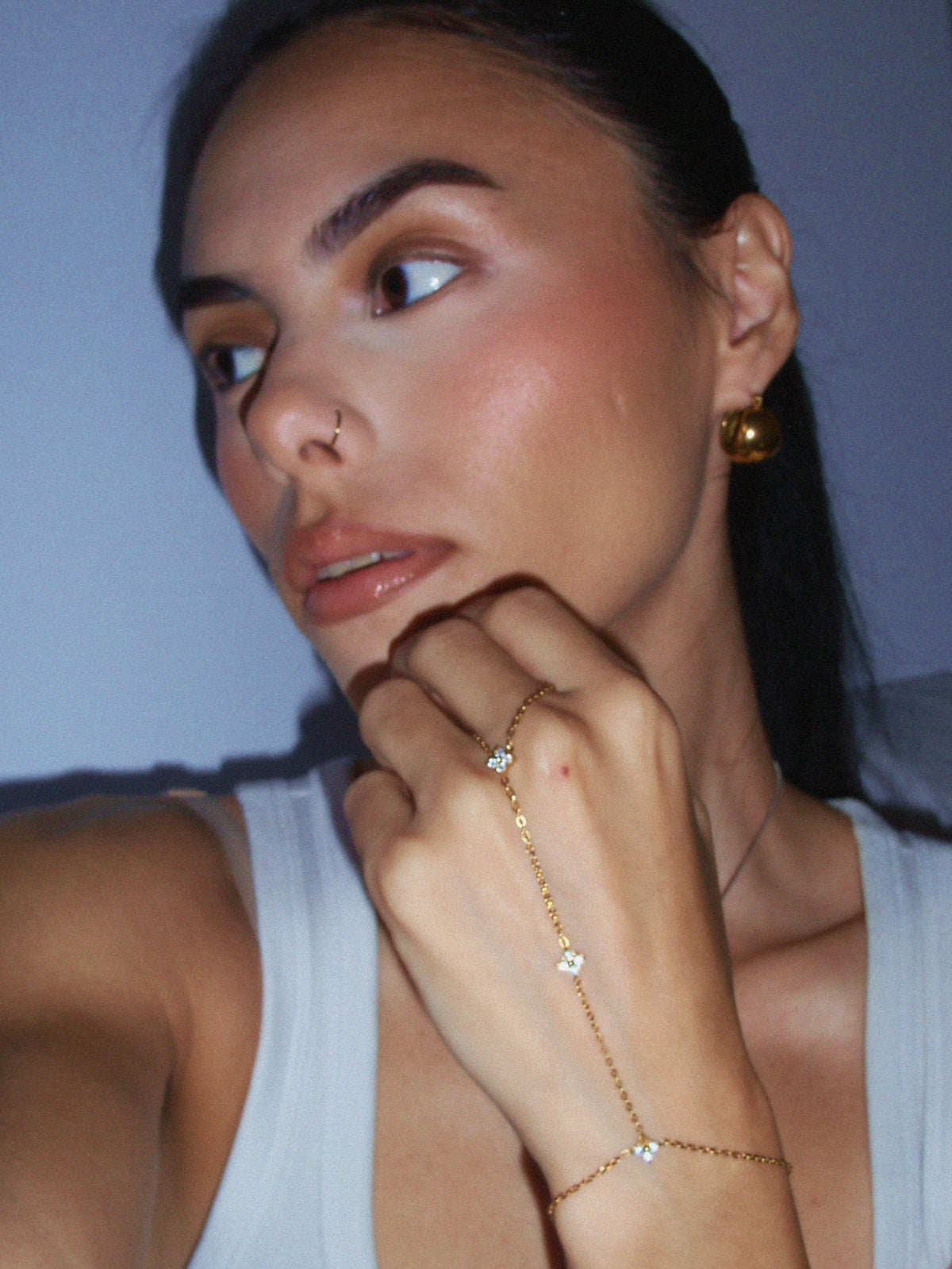 Selene hand chain